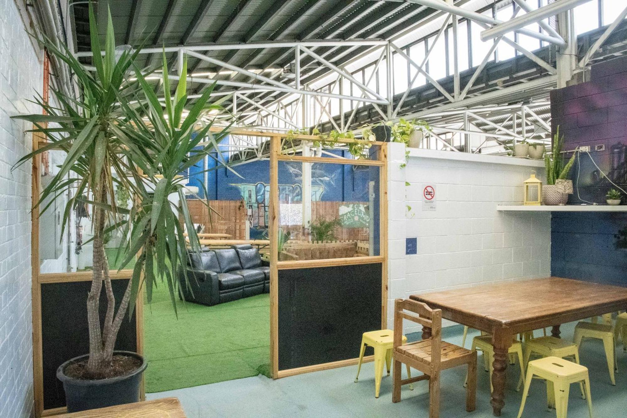 Hostel Habitat Backpackers Brisbane Zewnętrze zdjęcie